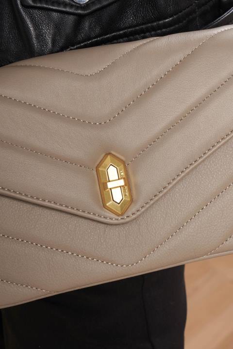 kadınlar çapraz askılı çanta yumuşak matelasse galet fonce Lancaster Paris çanta H0LP2408