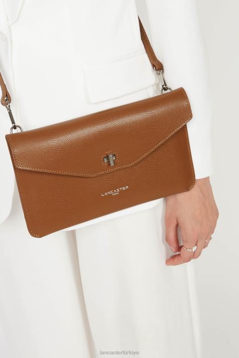kadınlar debriyaj lucertola deve Lancaster Paris çanta H0LP1128